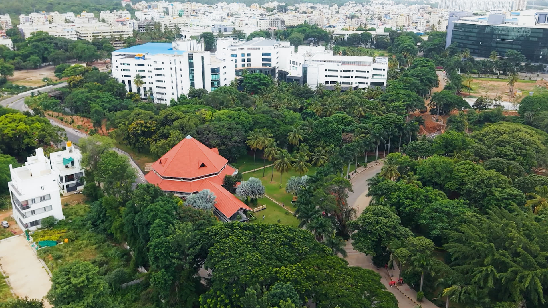 Bosscoder School of Technology infrastructure photo 15